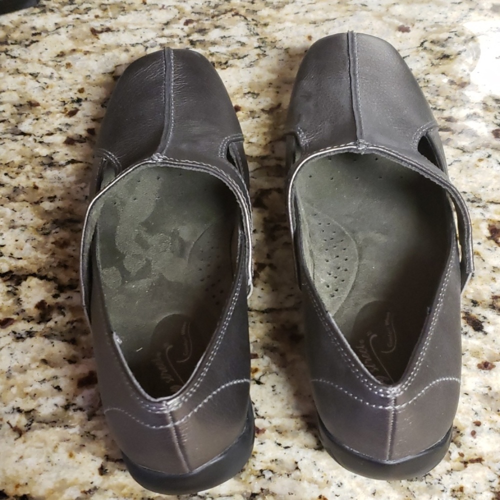 New shoes w/o the box